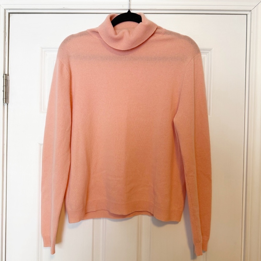 Croft & barrow 100% cashmere light pink turtle neck pull over sweater
